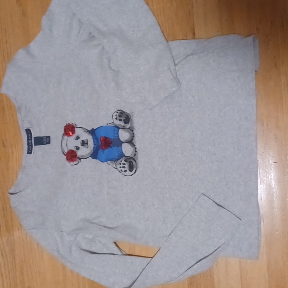 Karen Scott Light Gray Long Sleeve Shirt with Polar Bear and Heart Design